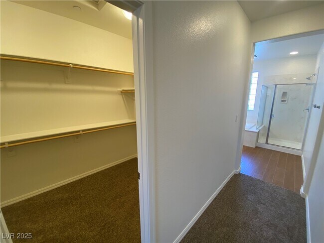 Building Photo - 11388 Newton Commons Dr