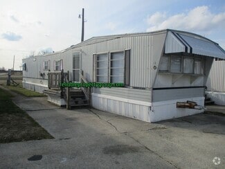 Building Photo - New Listing!!
