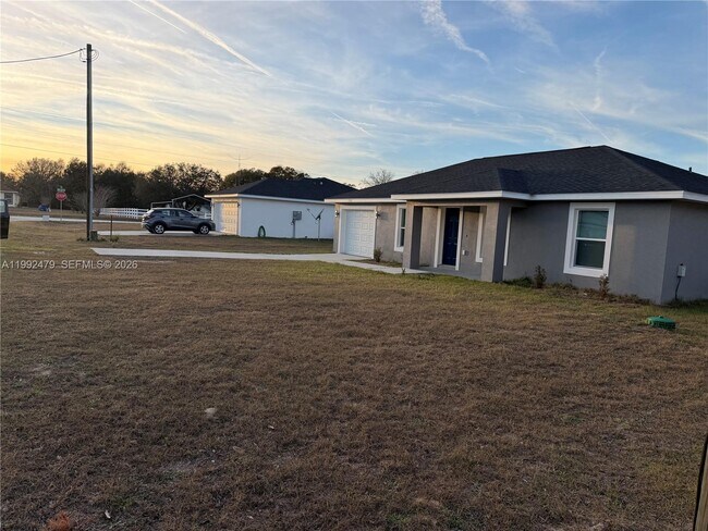 Building Photo - 13187 SW 103rd Pl