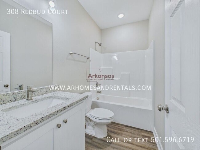 Building Photo - 308 Redbud Ct