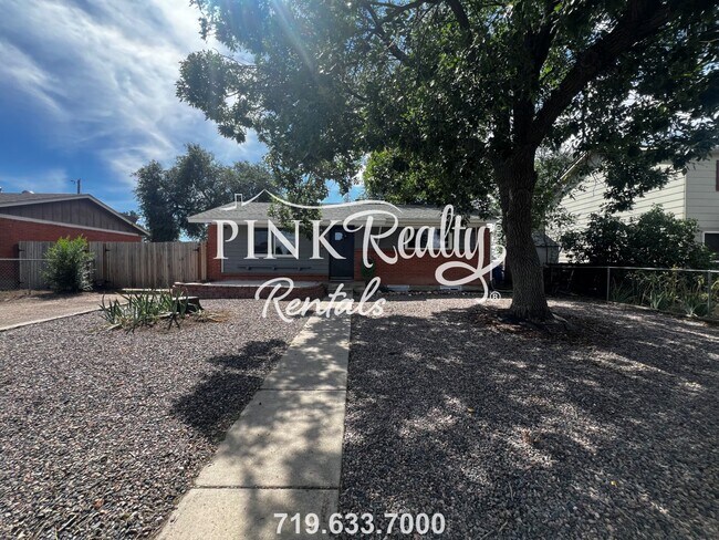 Building Photo - 2534 Ivanhoe Dr