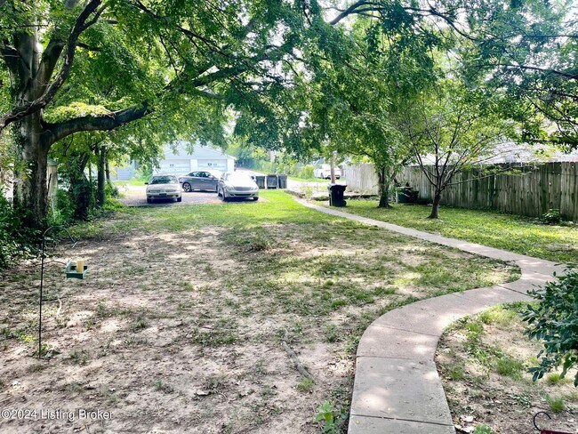 Building Photo - 4733 S 3rd St