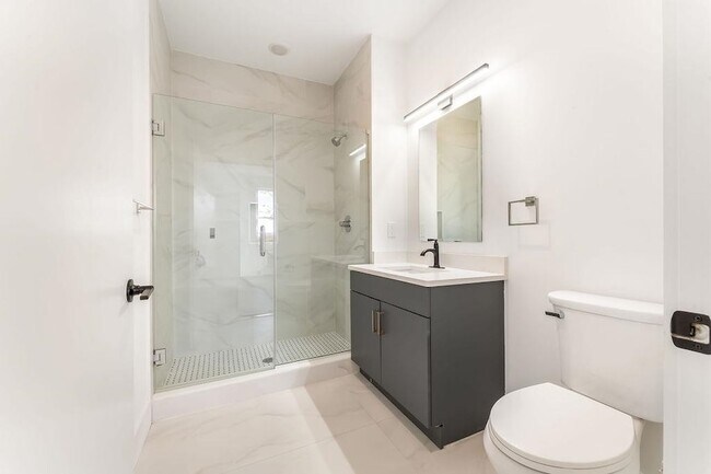 Building Photo - 43-45 W 32nd ST Unit 501