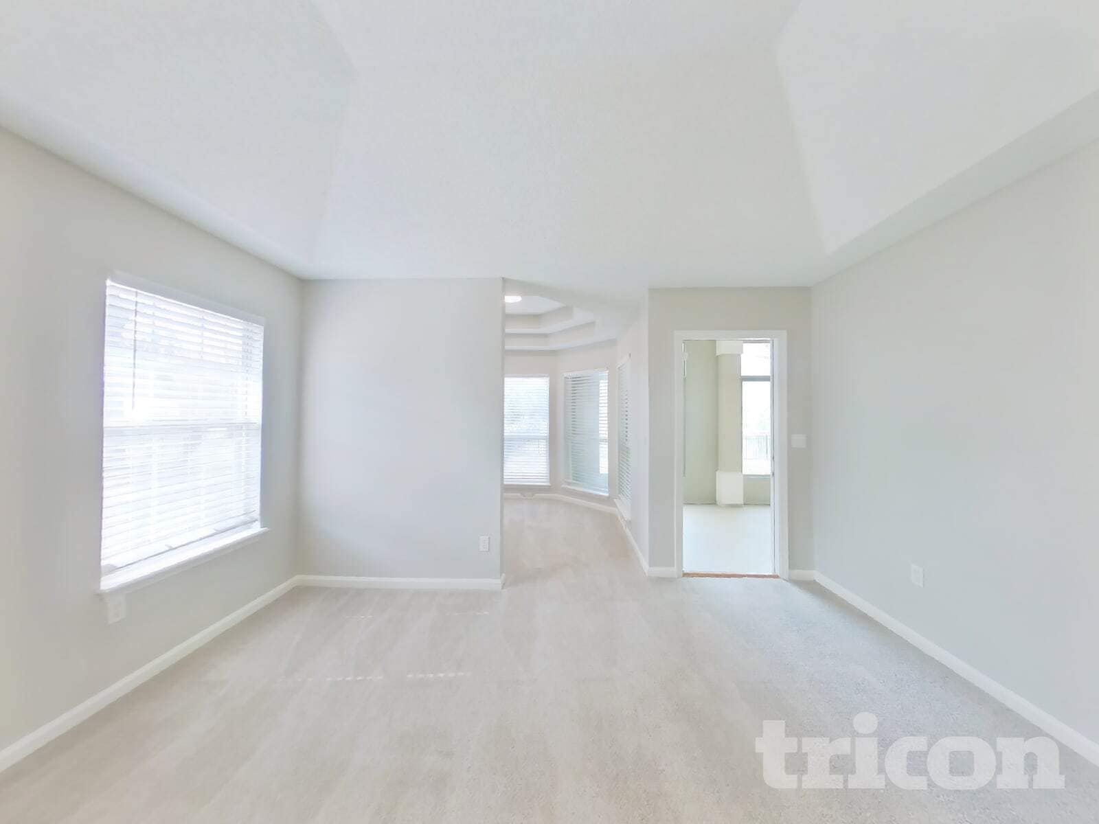 Building Photo - 1648 Country Walk Dr