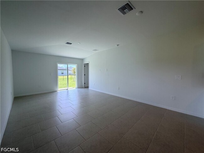 Building Photo - 4046 San Felice Ln