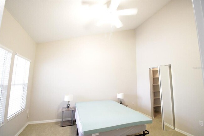 Building Photo - 9158 SW 51st Rd