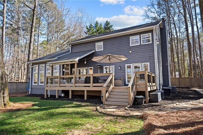 Building Photo - 181 Arrowood Ln