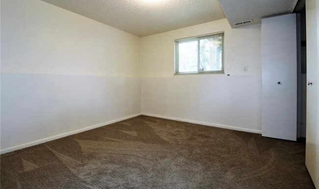 Building Photo - 3735 Misty Meadows Dr