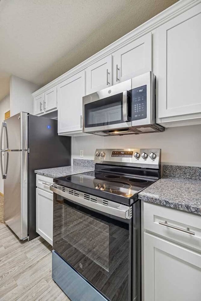 Floorplan - Pinebrook Apartments