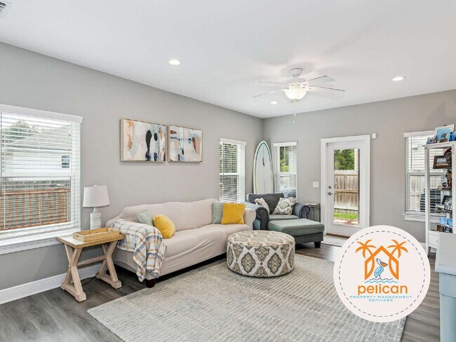Building Photo - "Spacious 4-Bed Oasis with Granite Elegance in Navarre – 2062 Sq. Ft. of Pure Comfort!"