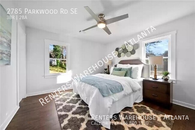 Building Photo - Gorgeous RENOVATION! 3 Bedroom in Heart of...