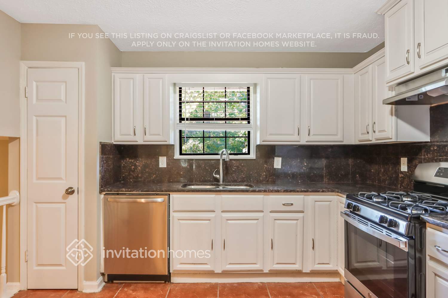 Building Photo - 6075 Cherokee Valley Ln