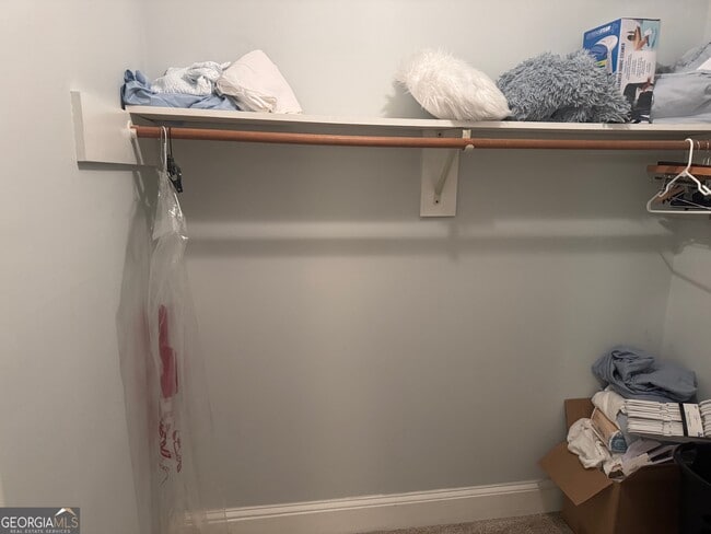 Building Photo - 2091 Emerald Dr