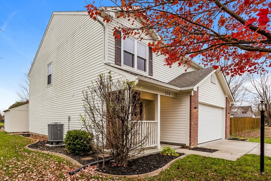 Building Photo - 279 Brookview Dr