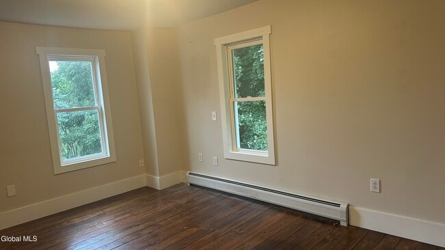Building Photo - 234 Colebrook Rd