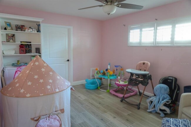 Building Photo - 293 Monte Cristo Blvd