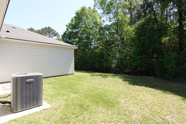 Building Photo - 16284 Chandler Pl