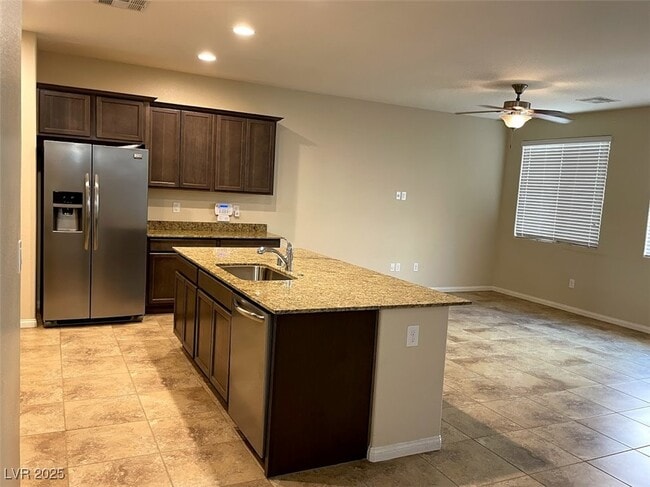 Building Photo - 6625 Rocky Reef St