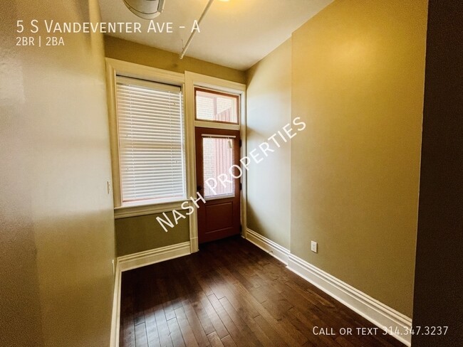 Building Photo - $1200 - 2 Bed / 2 Bath in Central West End...