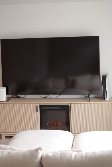 Building Photo - 1396 N 1780 E