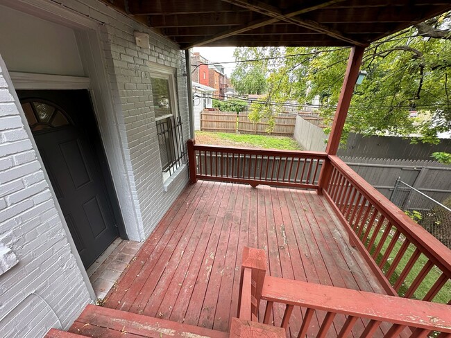 Building Photo - 4250 Castleman Ave