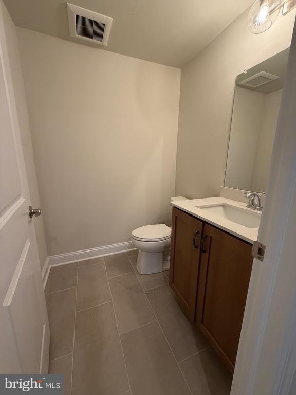 Building Photo - 433 Reagans Ln