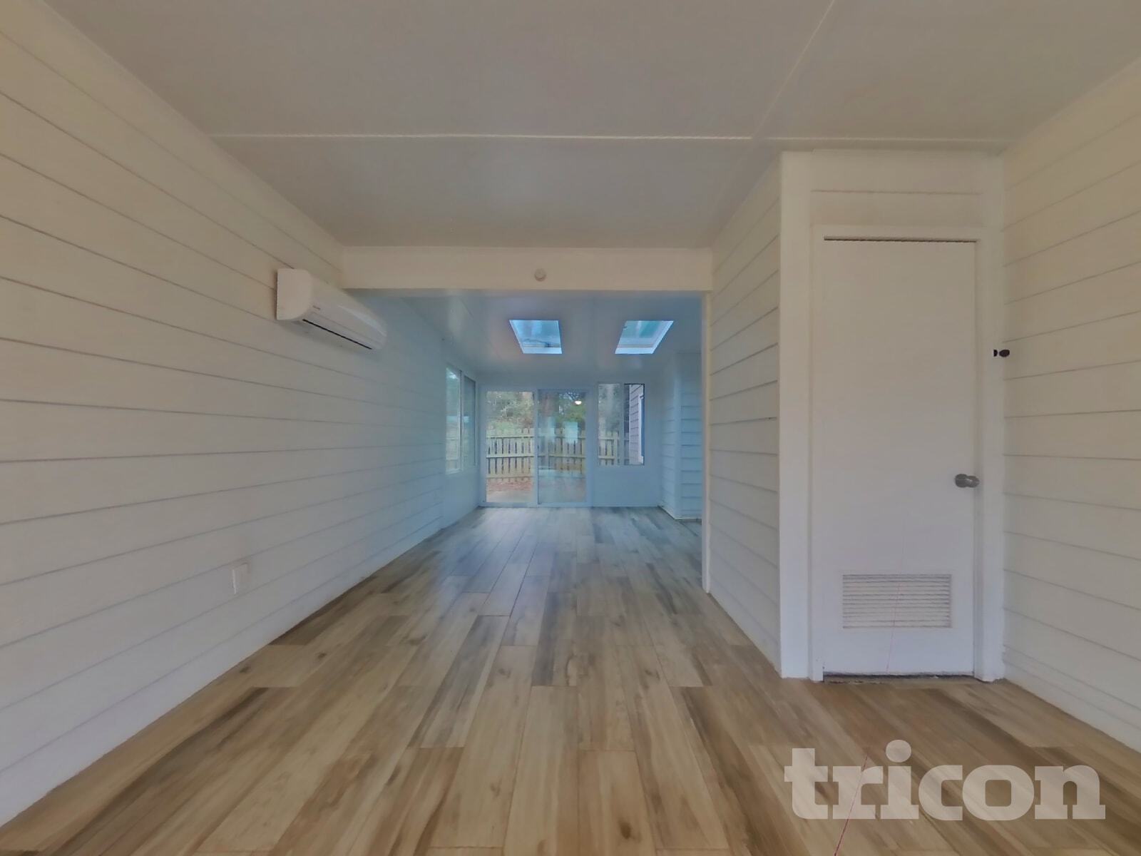 Building Photo - 162 Springwater Trce