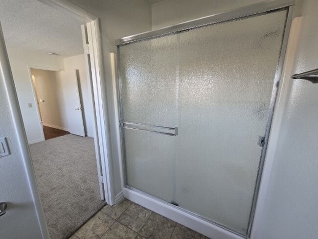 Building Photo - Peacock Hills, 55+ Community - Home in Peacock Hills - Oceanside