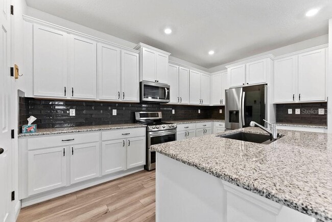 Building Photo - 7322 34th Ct E