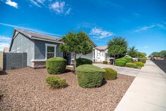 Building Photo - 348 W Mammoth Cave Dr