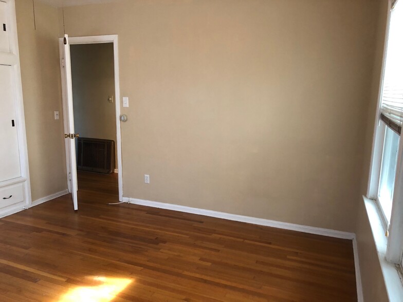 Building Photo - 4804 Austin Dr
