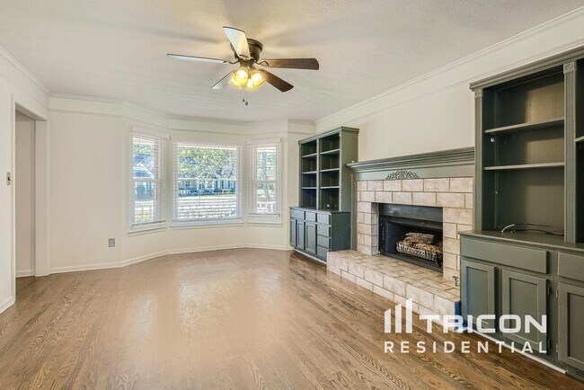 Building Photo - 75 Picketts Ridge Ct