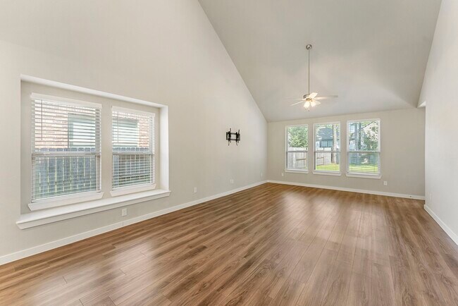 Building Photo - 421 Soapberry Tree Ct