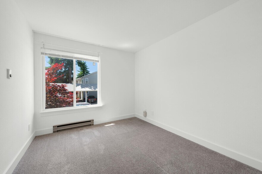 st Bedroom - 14334 126th Ave NE