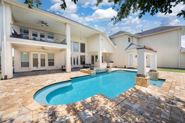 Primary Photo - 25207 Springwood Lake Dr