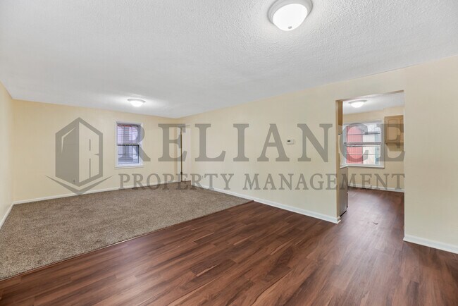 Building Photo - 5714 E Harry St