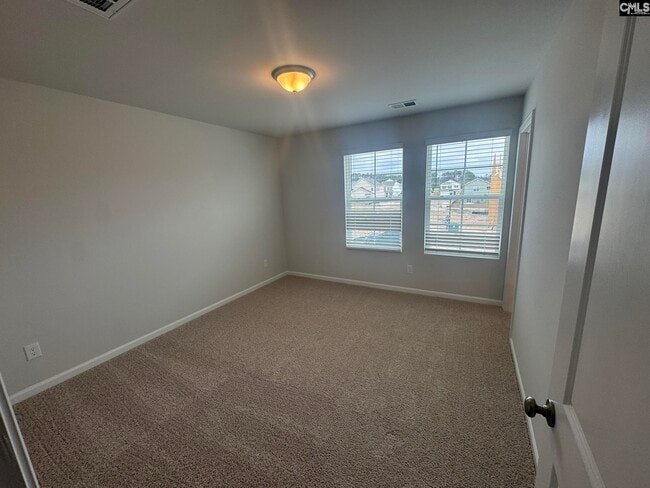 Building Photo - 141 Carr Ln