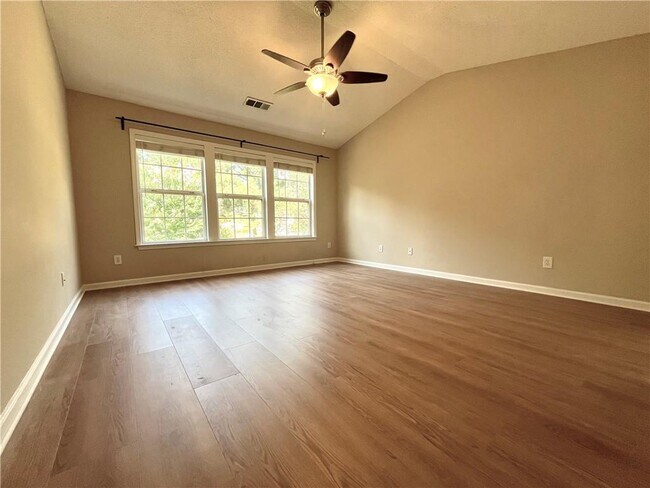 Building Photo - 8905 Friarbridge Dr