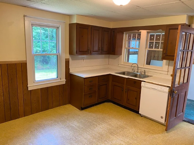 Building Photo - 1288 Federal St