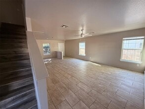 Building Photo - 13012 Lofton Cliff Dr