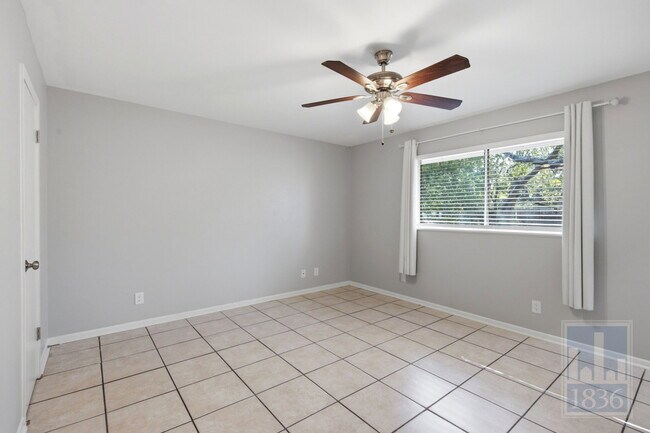 Building Photo - 8912 Hunters Trace