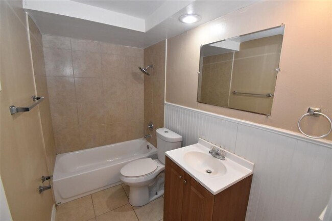 Building Photo - 7524 Galahad Rd