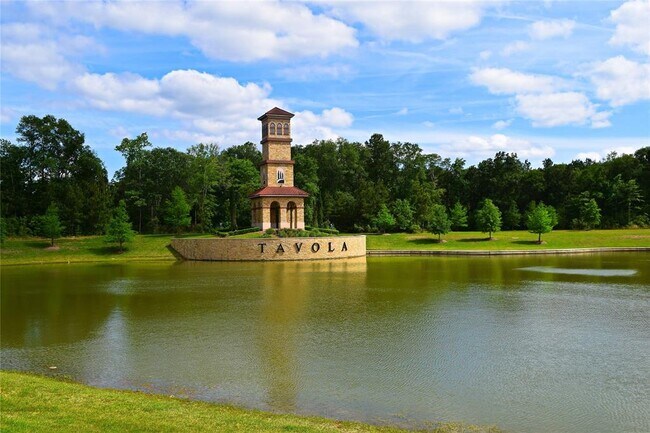 Building Photo - 23426 Millbrook Dr