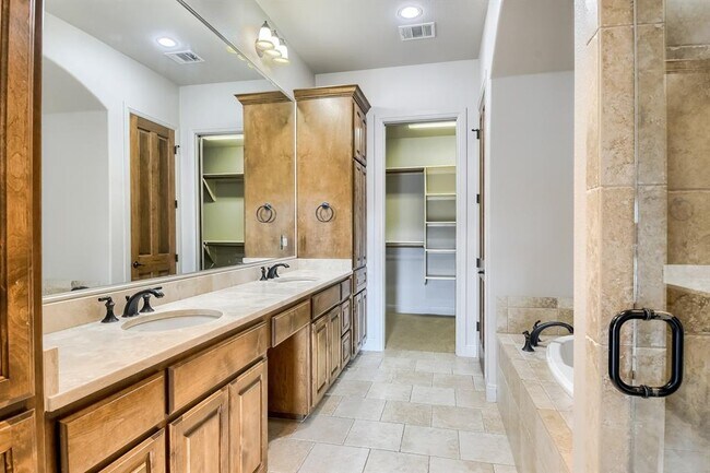 Building Photo - 429 Marina Village Cove