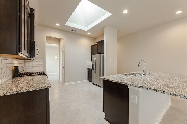 Building Photo - 503 Spring Flower Ct