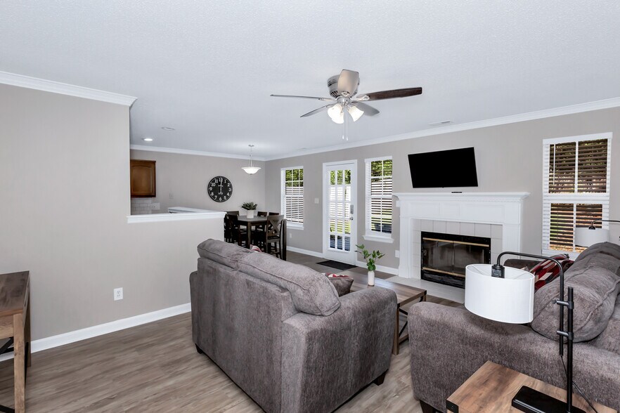 Building Photo - 275 Postwood Ct
