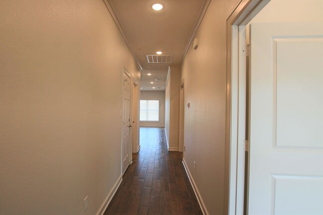 Building Photo - Coming Soon! Luxury 3 Bedroom 2 Bath Townh...