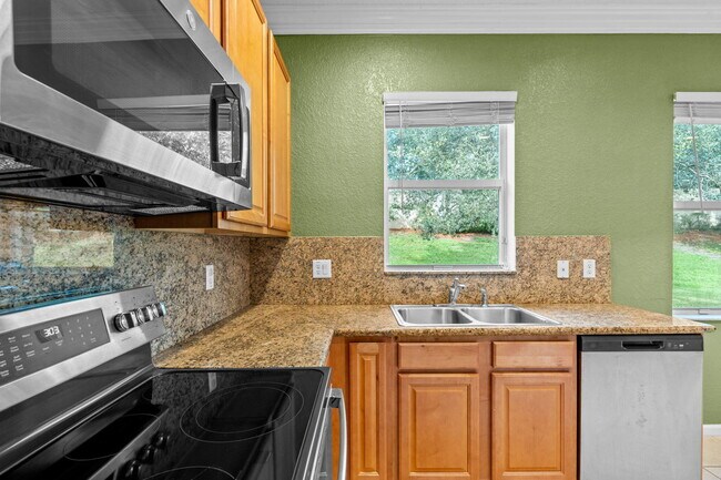 Building Photo - 10779 Paperbark Pl
