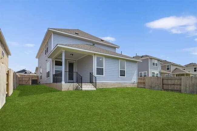 Building Photo - 125 Riverhill Dr