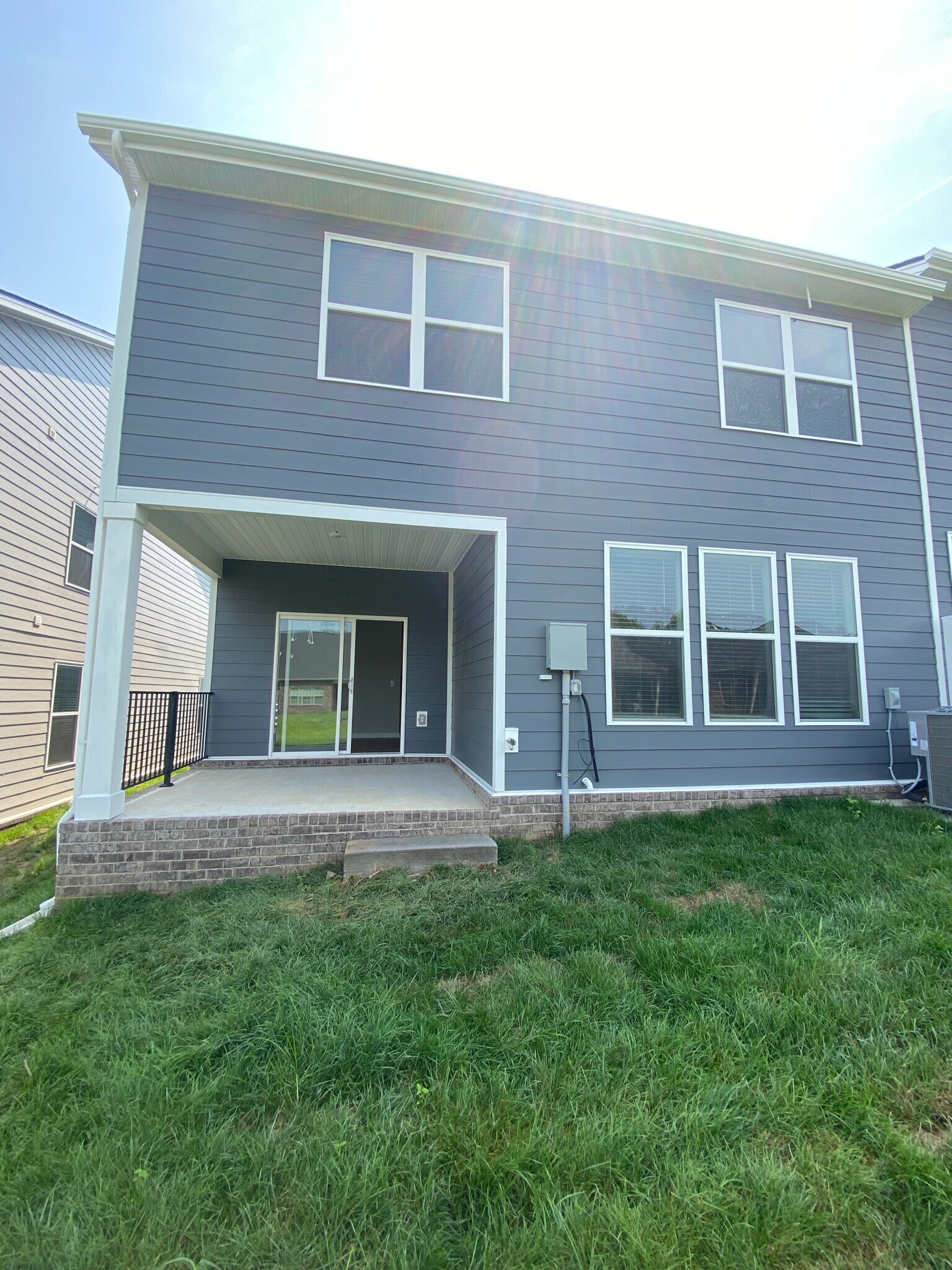 Building Photo - 3115 Lamond Dr